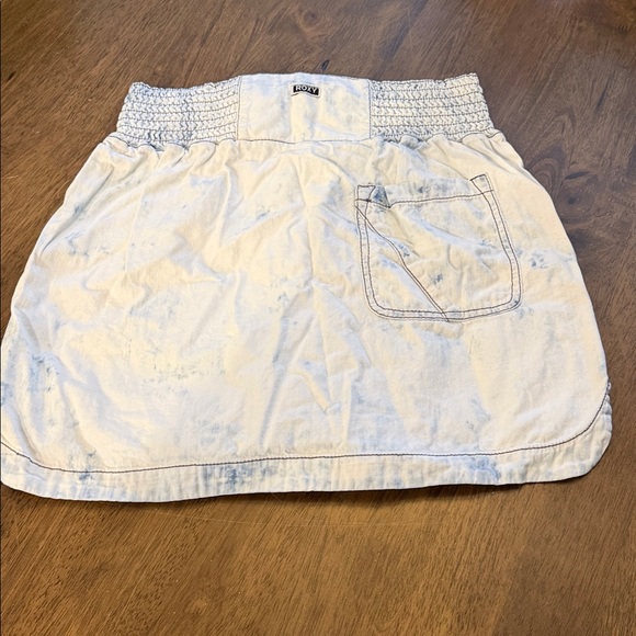 Adorable Roxy skirt! - Picture 4 of 5